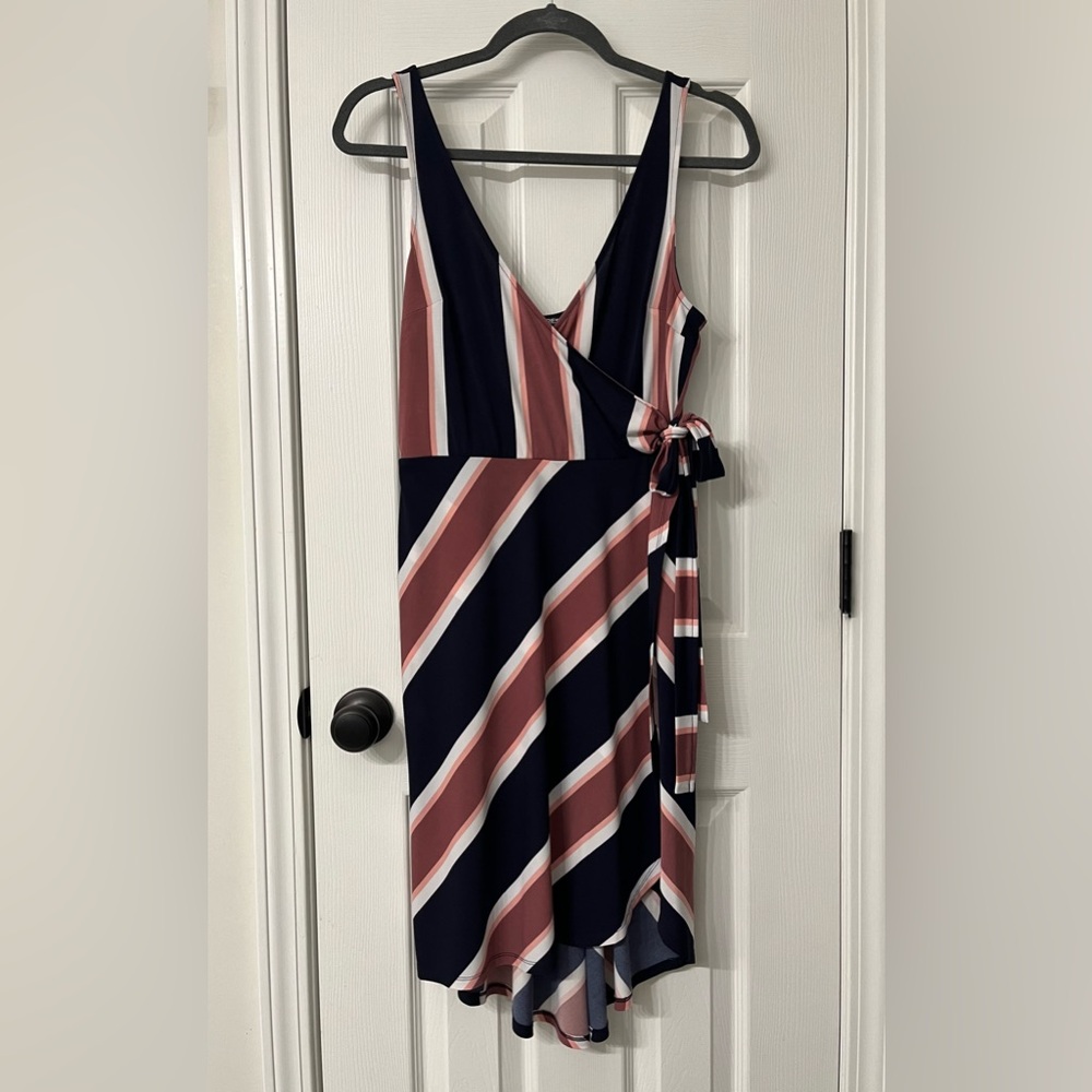 Express women’s summer dress size Medium